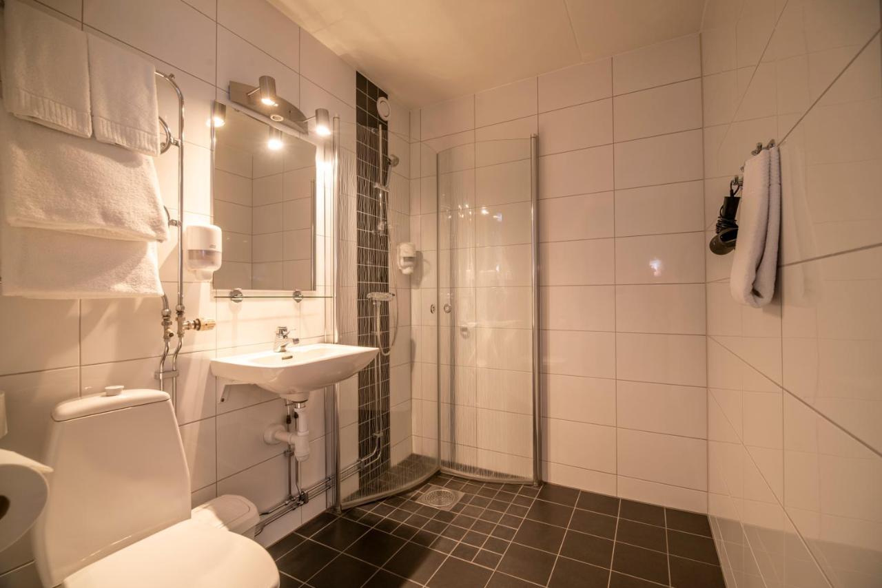 Simloc Hotel Drottninggatan Арьеплуг Экстерьер фото