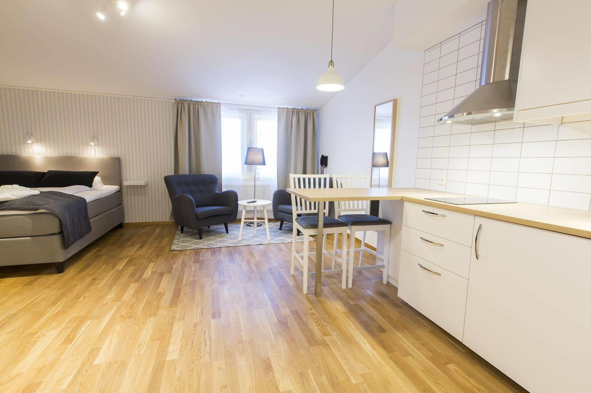 Simloc Hotel Drottninggatan Арьеплуг Экстерьер фото